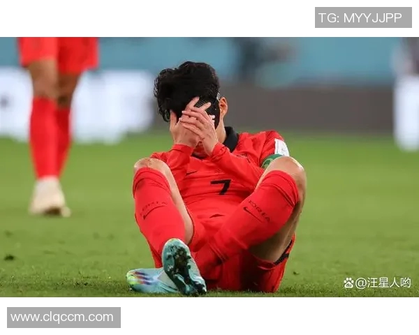 孙兴慜赛场微妙小动作引发广泛热议 球迷与专家意见分歧