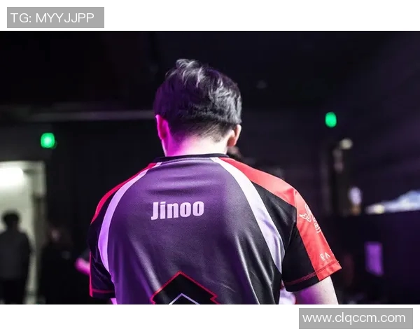 湖人深夜发文，疑似回应转会传闻